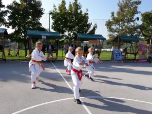 Uspešni karateisti kluba Kozjansko in Obsotelje. 
